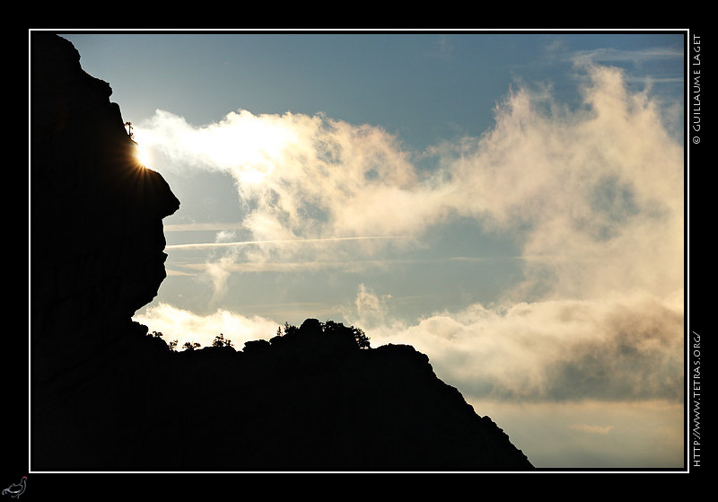 Chartreuse : Tête dans la falaise du Rocher du Midi