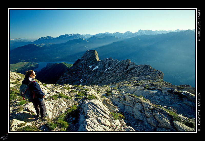 Dvoluy : Le Faraut, les Ecrins et le lac du Sautet depuis le pic Pierroux