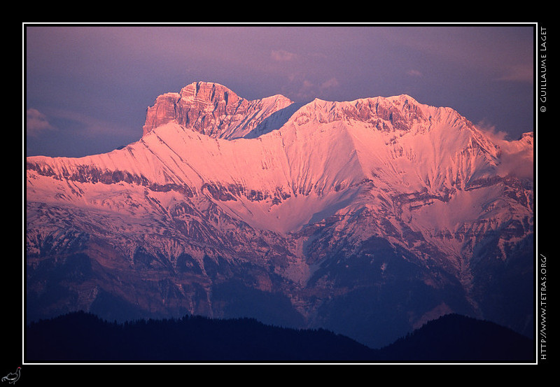 Dvoluy : Vue gnrale du massif de l'Obiou depuis le Trives