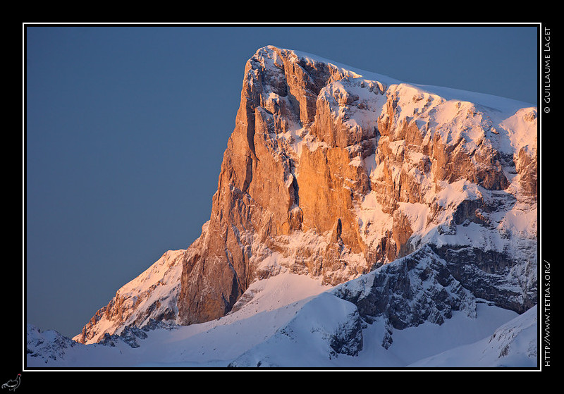 falaises du pic de Bure sous la neige