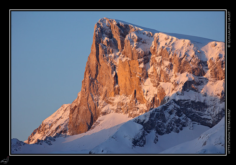 falaises du pic de Bure sous la neige