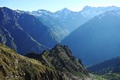 Ecrins : Le Valbonnais depuis le sommet du Chamoux