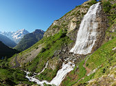 Ecrins : Cascade du Voile de la Mariee