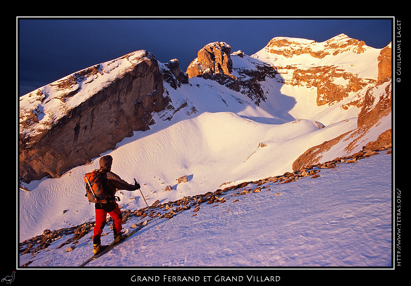 Rcits de randonnes : Le Grand Ferrand et le vallon du Grand Villard depuis le haut de la crte de l'Etoile, en version argentique et horizontale.
 C'est fini, dans 30 secondes les nuages recouvriront le soleil pour toute
 la journe...il est temps de petit-djeuner rapidement puis de descendre.
 
