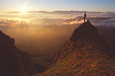 Vercors : Soleil levant depuis un promontoire sur la vire de Serre-Brion