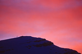 Chartreuse : Lever de soleil nuageux derriere la Dent de Crolles