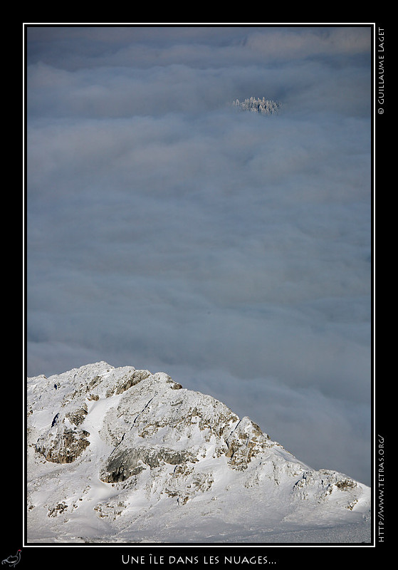 Rcits de randonnes : Une le dans les nuages. 
