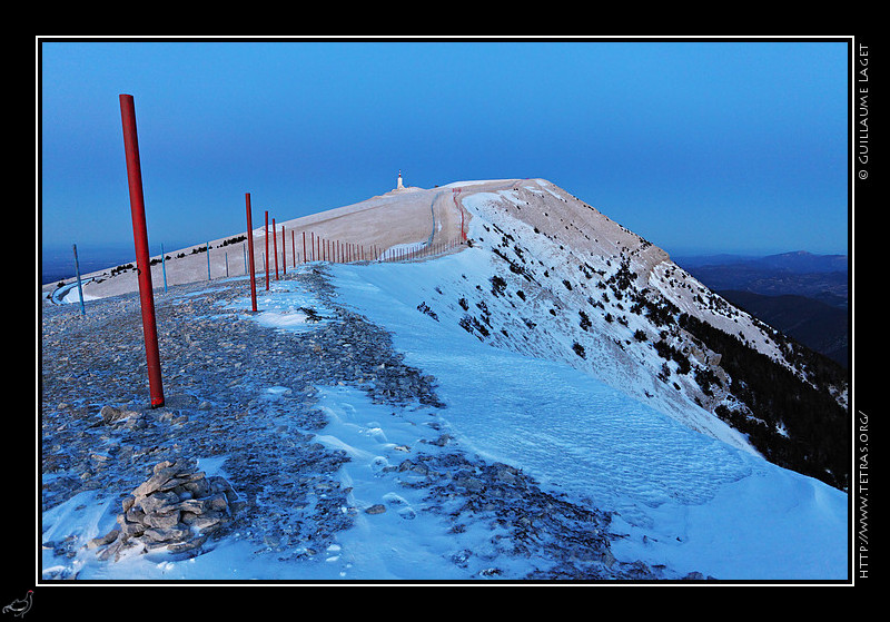 Photo : Un dbut d'anne assez charg et de toute manire en gris et blanc : la dernire sortie en date tait au soleil dans le Queyras samedi 2...et la prcdente une visite au sommet du Mont Ventoux ! 
