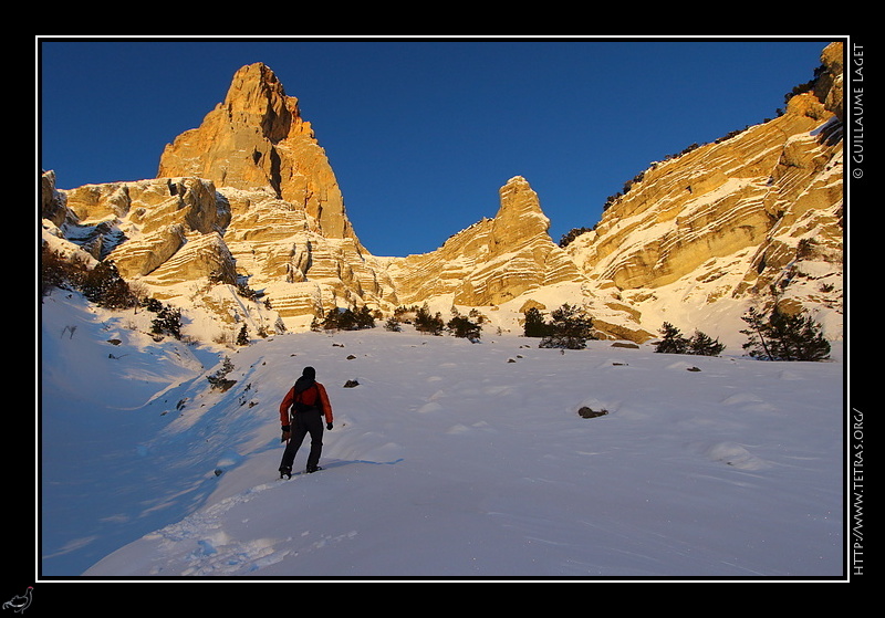 Photo : Sous le Mont Aiguille 
