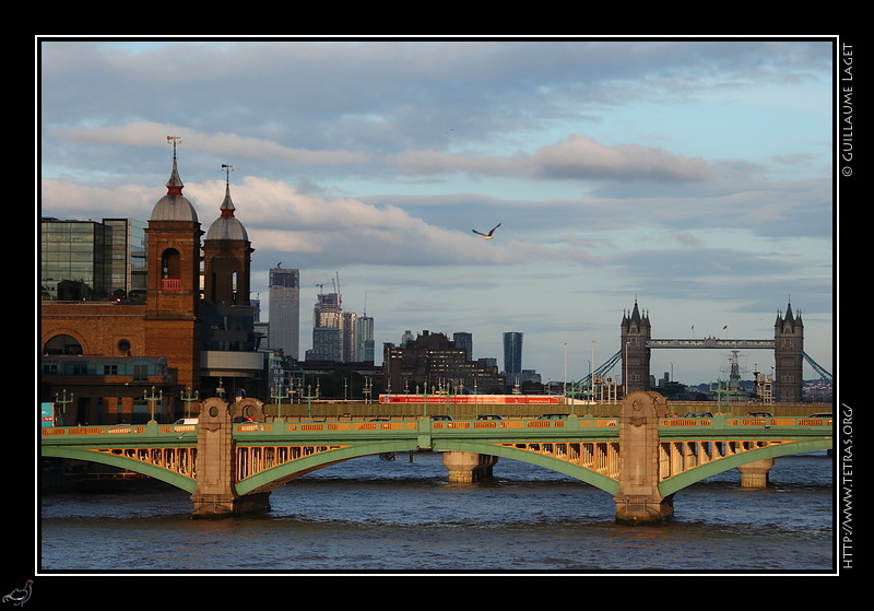 Photo : Ponts et Tours,  Londres 
