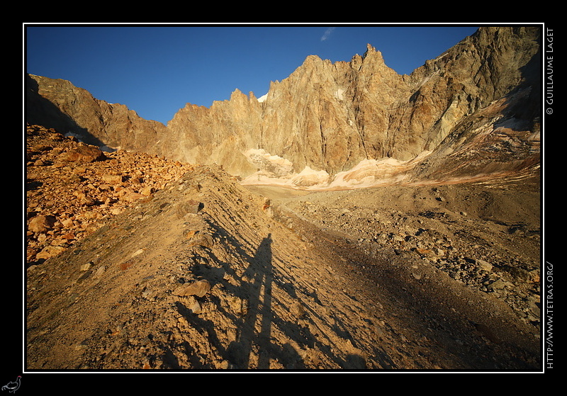 Photo : Dme des crins et glacier de Bonnepierre 
